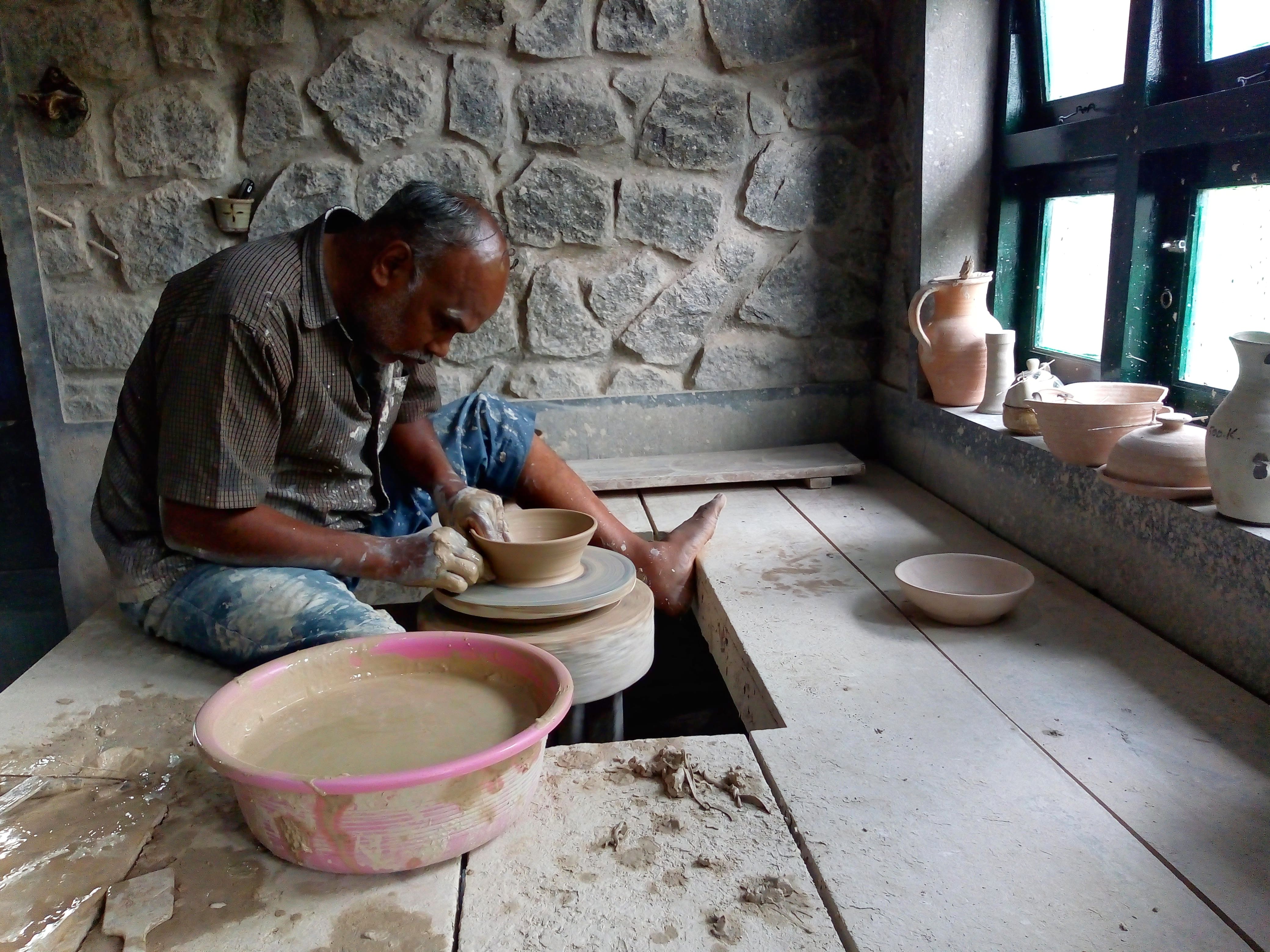 Kodaikanal_pottery-min